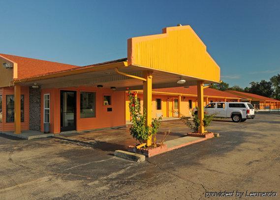 Econo Lodge Cornersville Zewnętrze zdjęcie