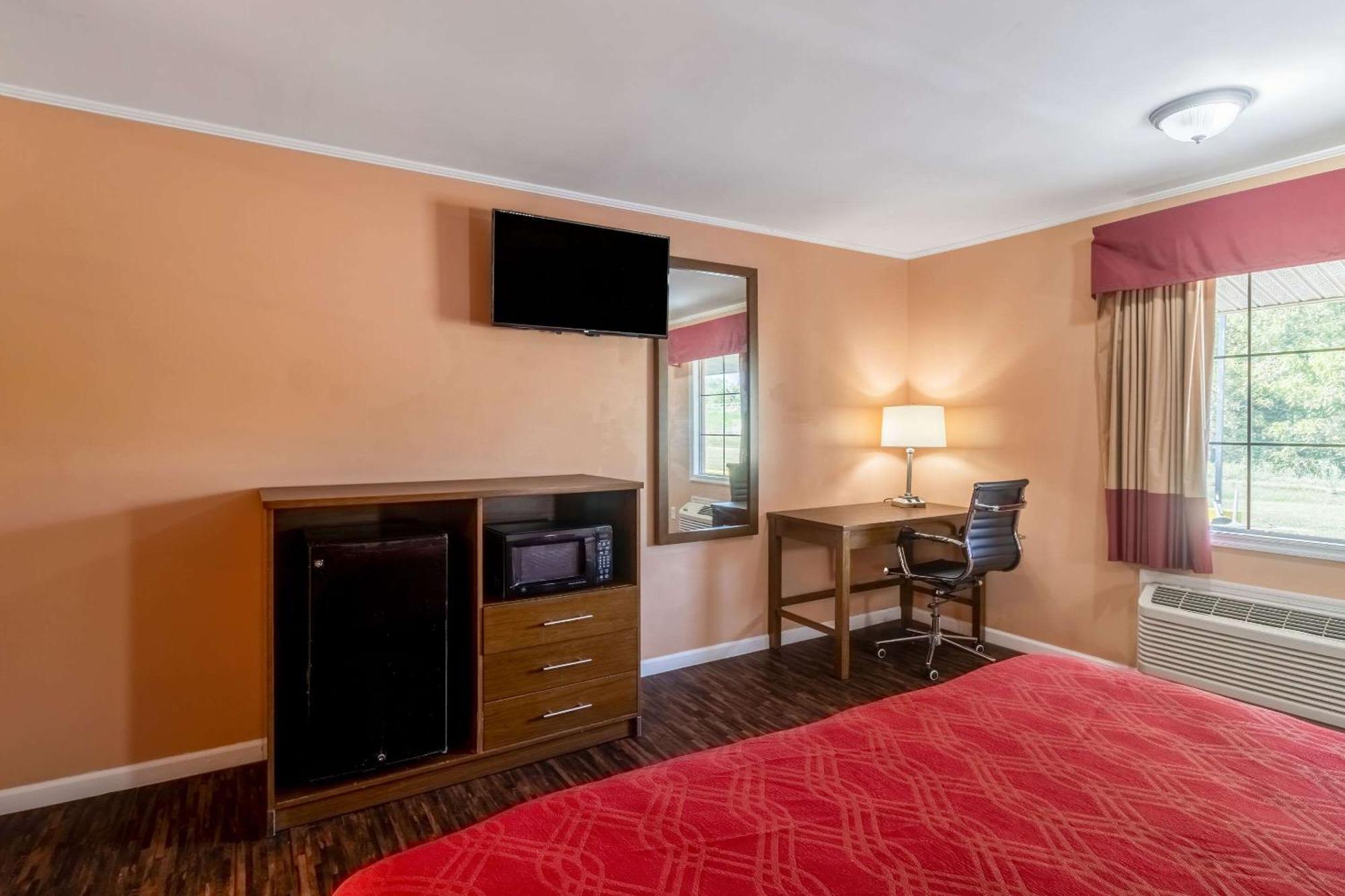 Econo Lodge Cornersville Zewnętrze zdjęcie