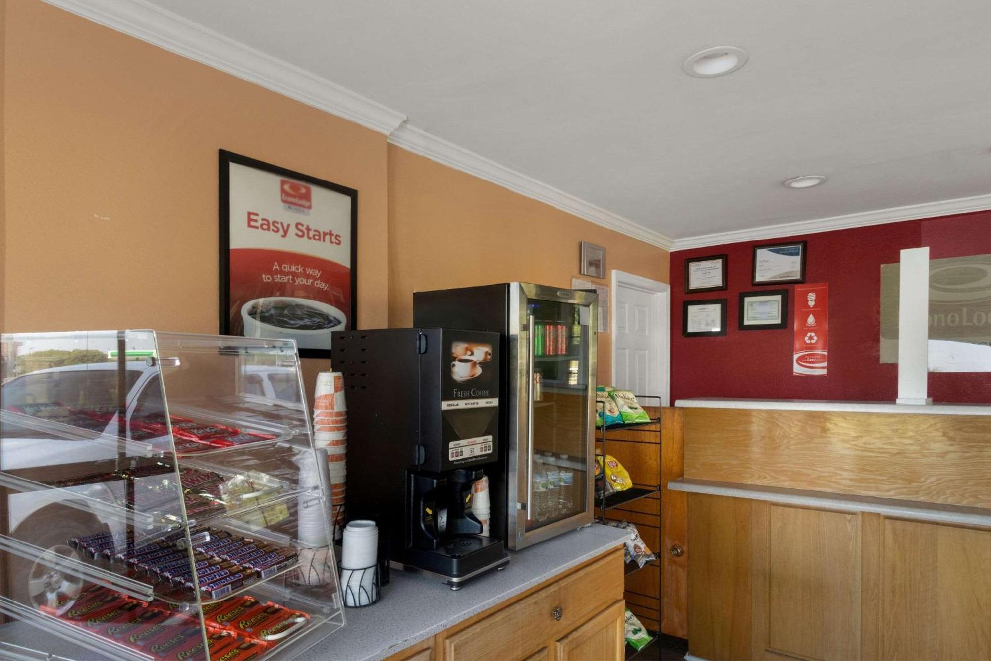 Econo Lodge Cornersville Zewnętrze zdjęcie