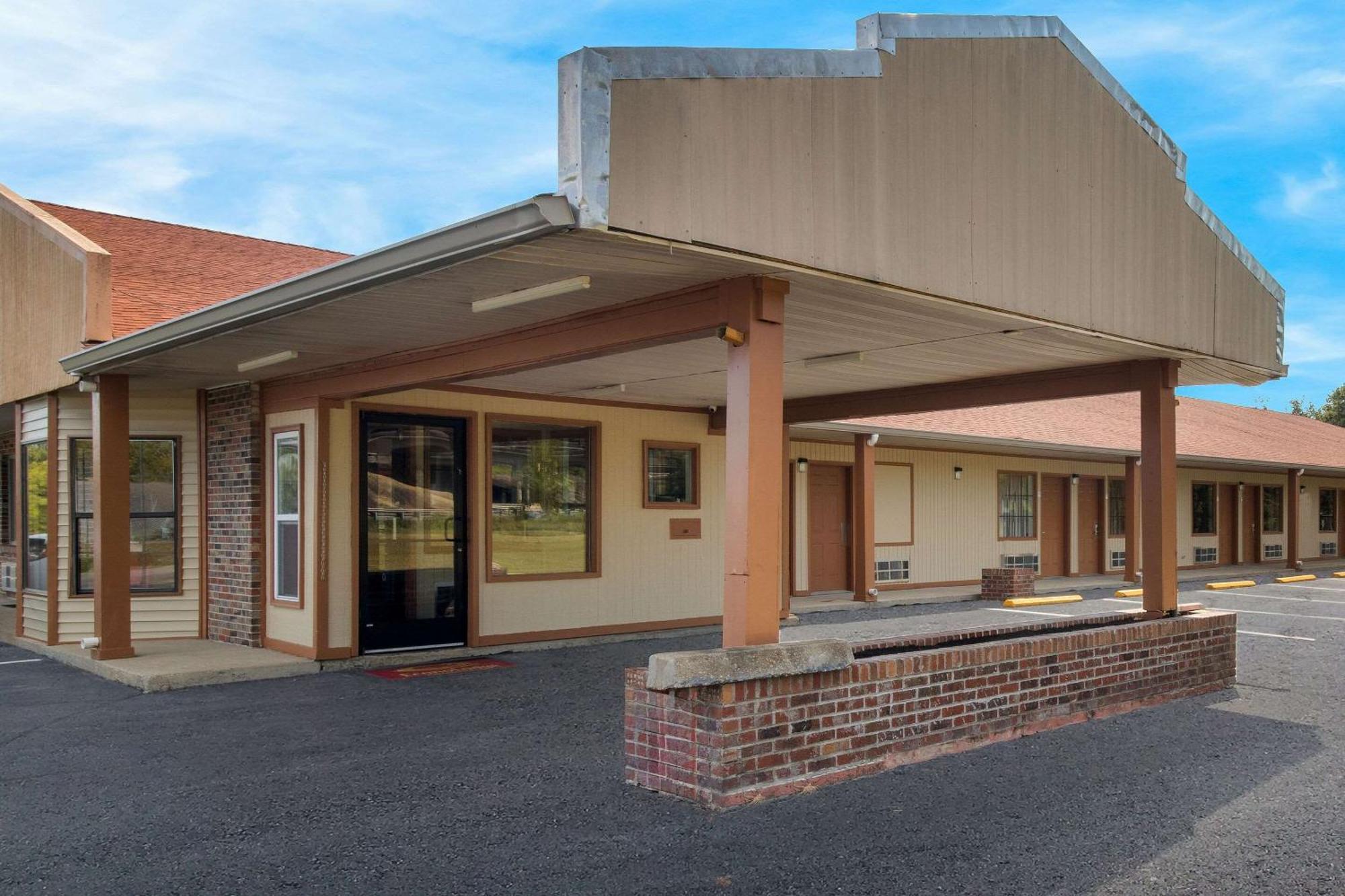 Econo Lodge Cornersville Zewnętrze zdjęcie
