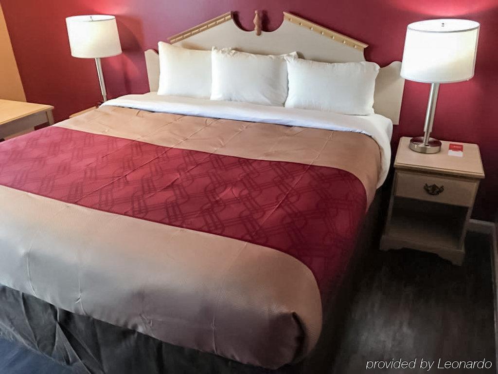 Econo Lodge Cornersville Zewnętrze zdjęcie